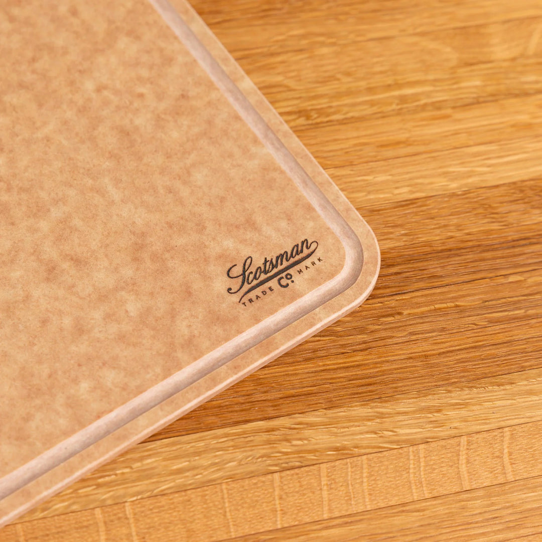 Natural Brown Southern Miss Cutting Board | Eagle